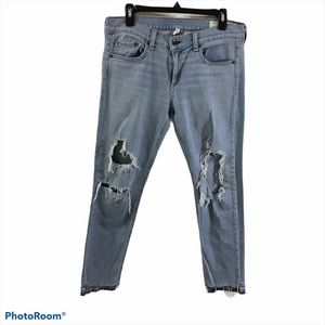 Rag & Bone Women’s Dre Capri Distressed Jean Light Wash Sz 29- purchasd wrong sz